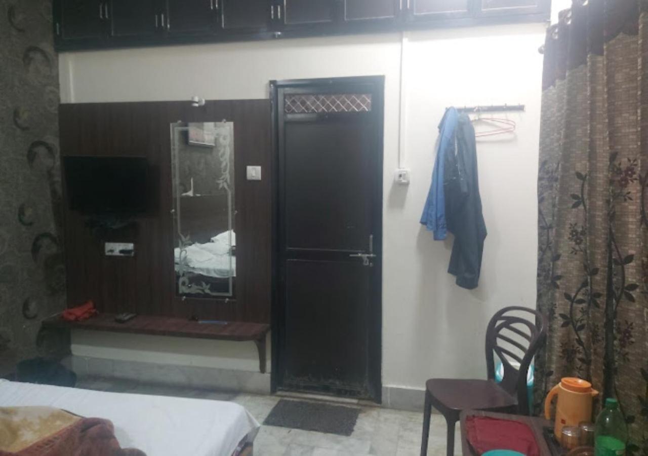 Liberty Guest House فاراناسي المظهر الخارجي الصورة