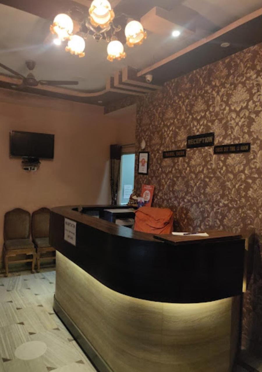 Liberty Guest House فاراناسي المظهر الخارجي الصورة