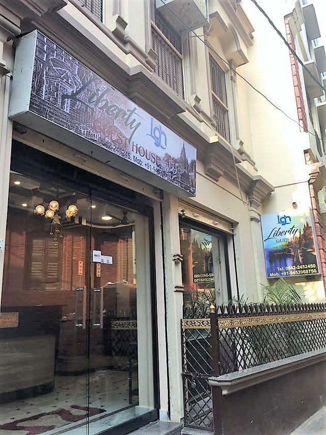 Liberty Guest House فاراناسي المظهر الخارجي الصورة
